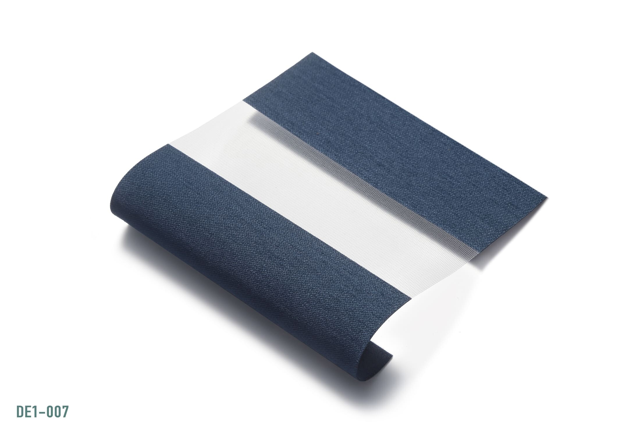DE1 07 Blue Jean img