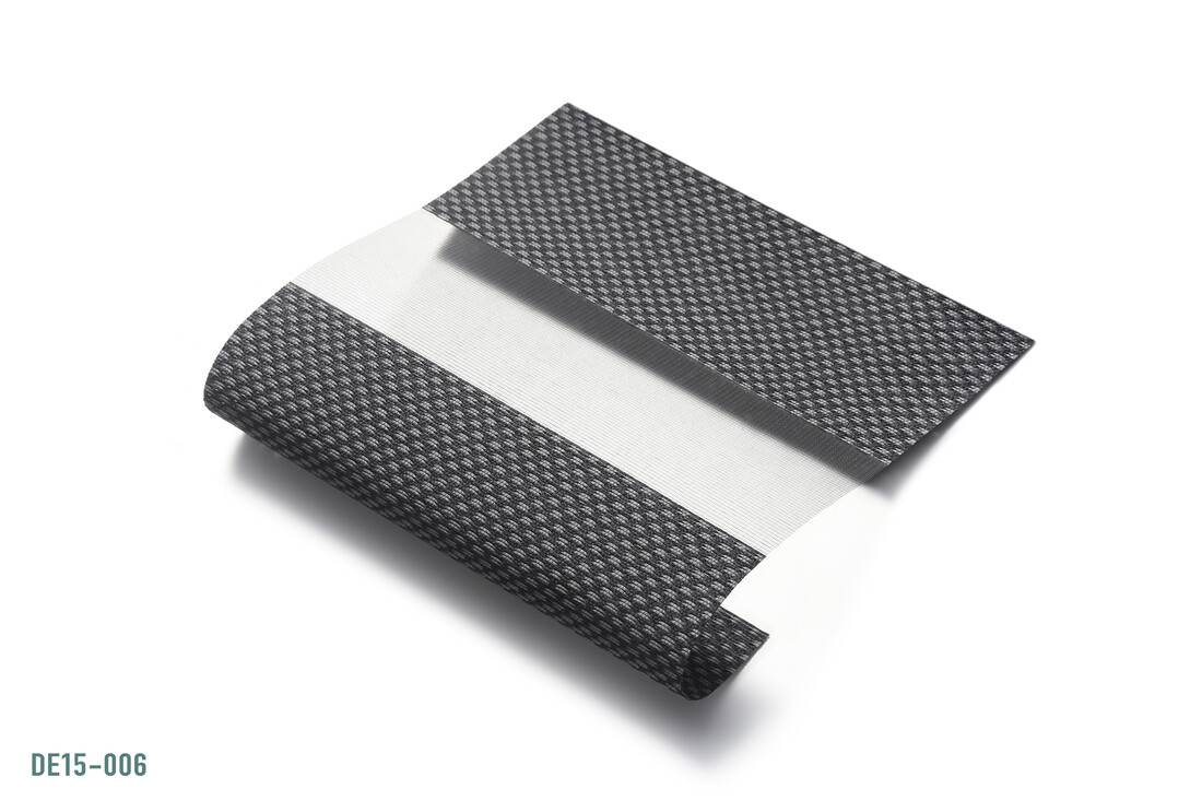 DE15   06 Graphic Gray img